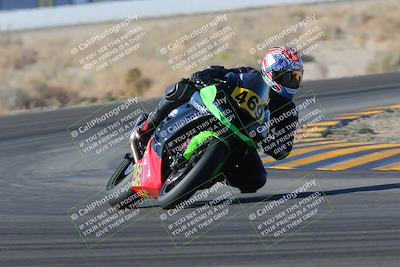 media/Dec-18-2022-SoCal Trackdays (Sun) [[8099a50955]]/Turn 4 (1pm)/